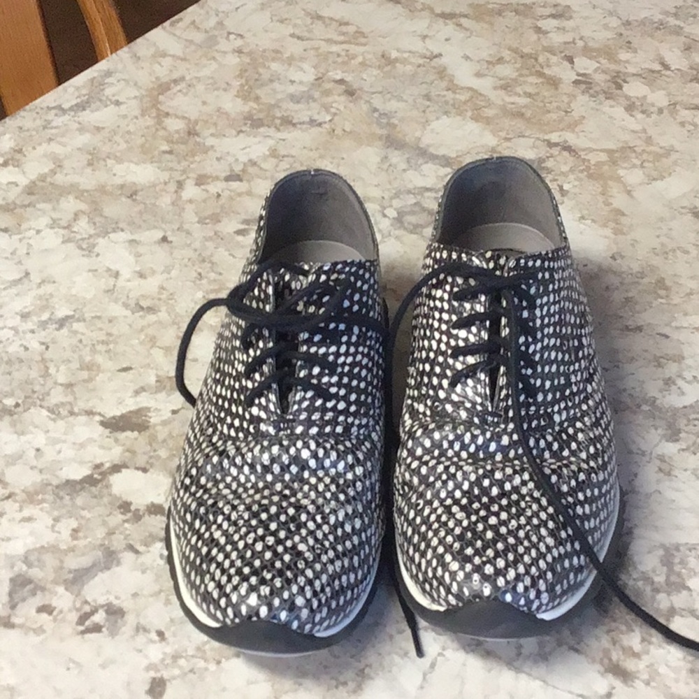 Cute Cole Haan size 9
